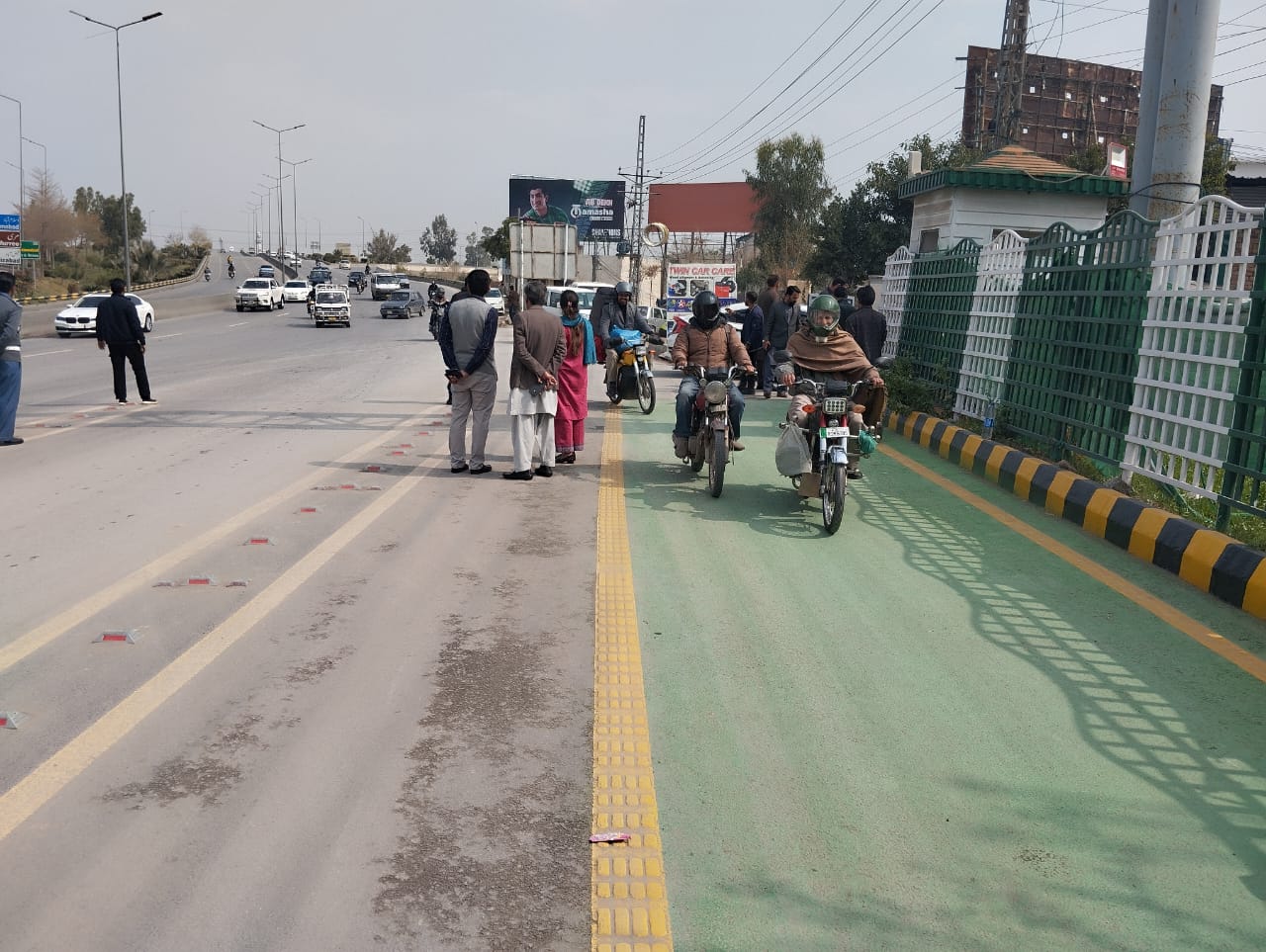 ist bike lane at old airport road